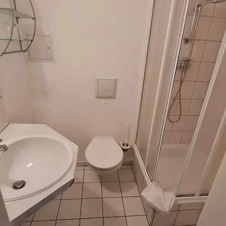 Rathaushotel Lägenhetshotell 3*