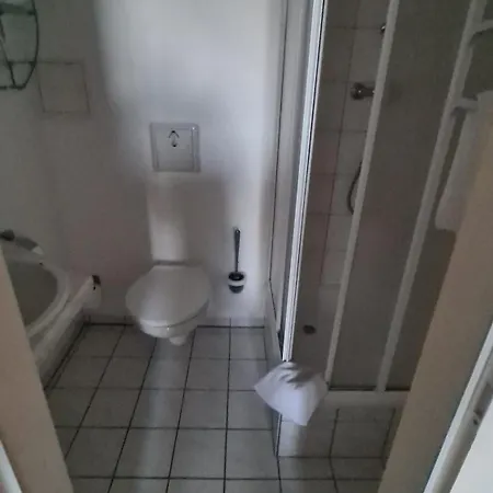 Rathaushotel אייבנשטוק