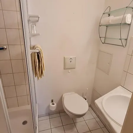 Rathaushotel شقة فندقية