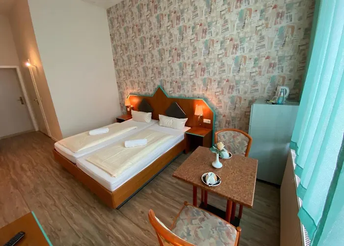 Rathaushotel Apartahotel 3*