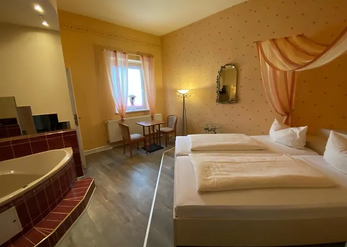 Rathaushotel 3* אייבנשטוק